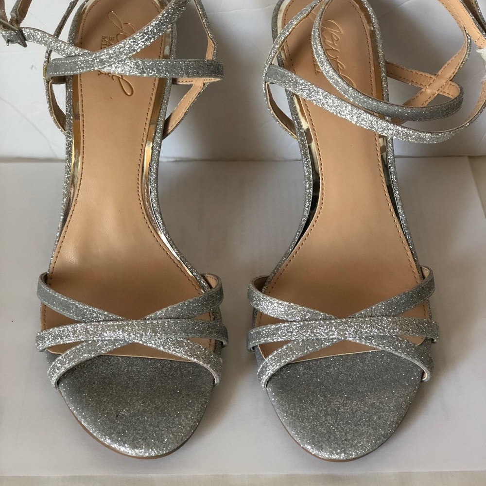 Jewel By Badgley Mischka